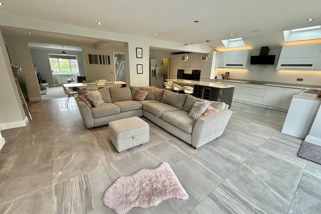 Thumbnail Detached house for sale in Bradstone Close, Broughton Astley, Leicester, Leicestershire.