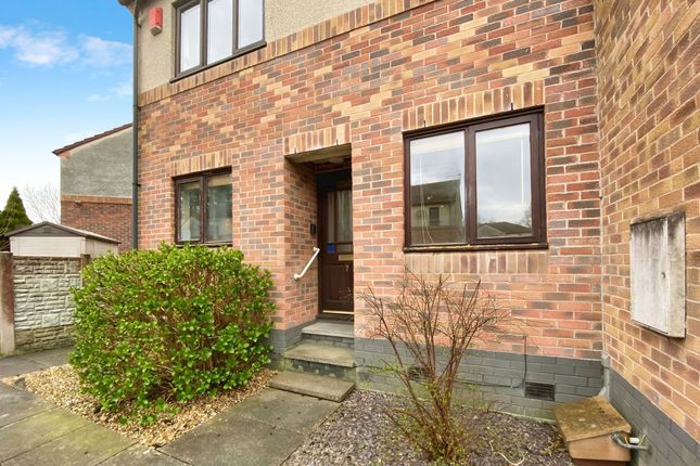 Flat to rent in Beaumont Park, Lancaster