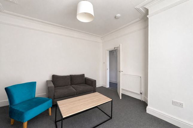 26, OAK TREE LANE, BIRMINGHAM photo 4