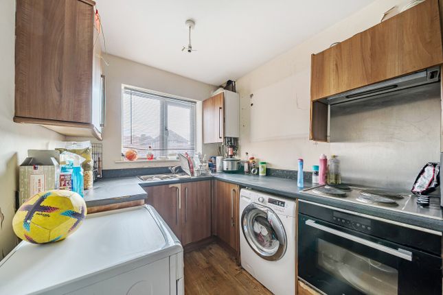 3, Douglas Road, Hull photo 4
