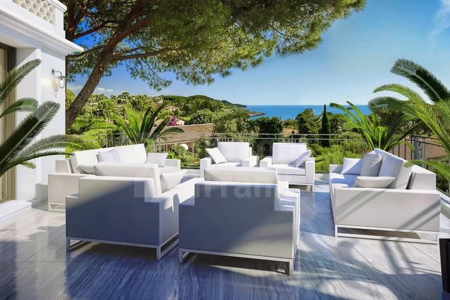 Apartment for sale in Antibes, Cap D'antibes, 06160, France