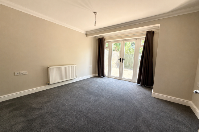 3, Malthouse Gardens, Gosport photo 4