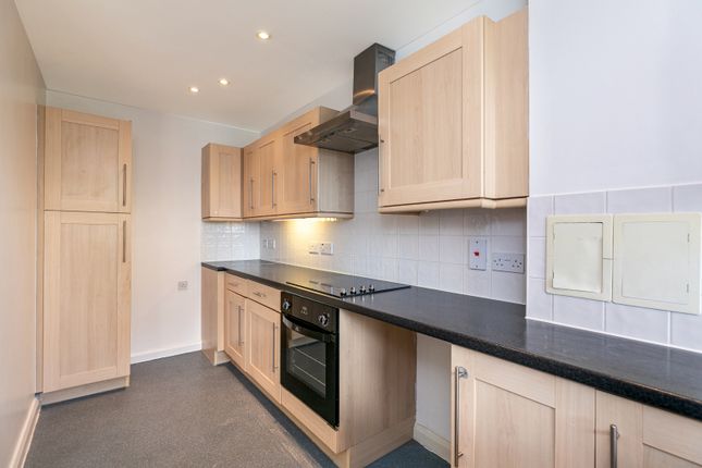 Flat for sale in Donnington Road, London