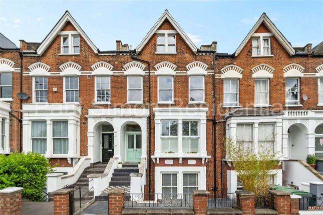 Flat for sale in Endymion Road, Finsbury Park, London