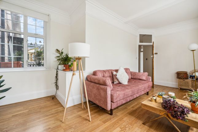 Thumbnail Flat to rent in Bedford Corner, South Parade