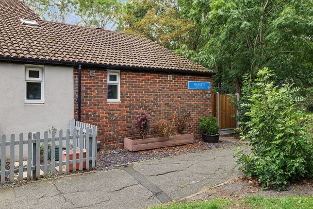 1-bed bungalow on Plumleys, Basildon, £220,000