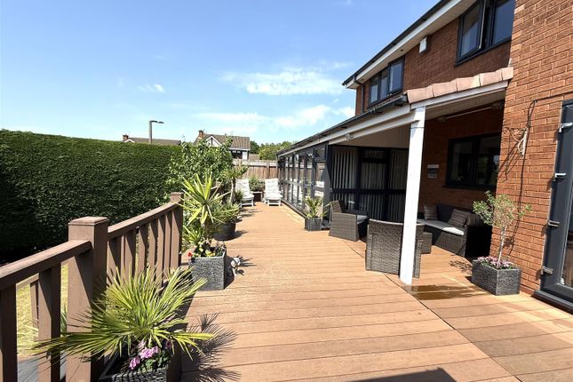2, Weston Close, Cannock photo 3