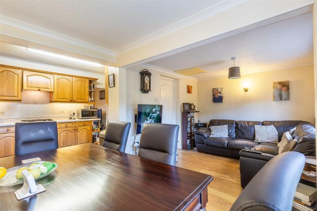 Fairfield Road, Ongar photo 4