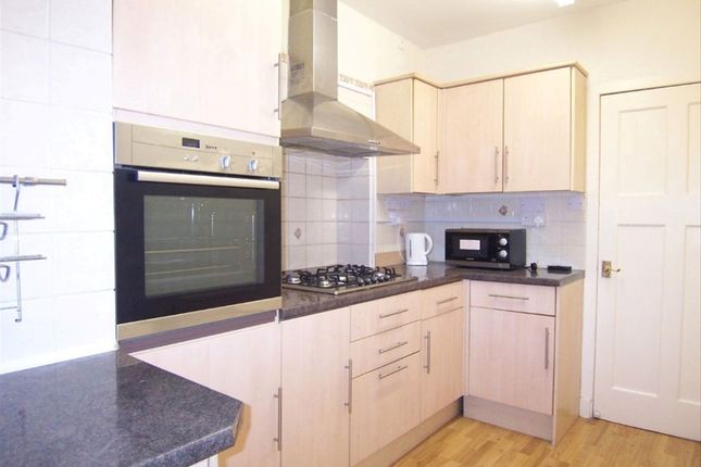5, Roxeth Green Avenue, Middlesex photo 3