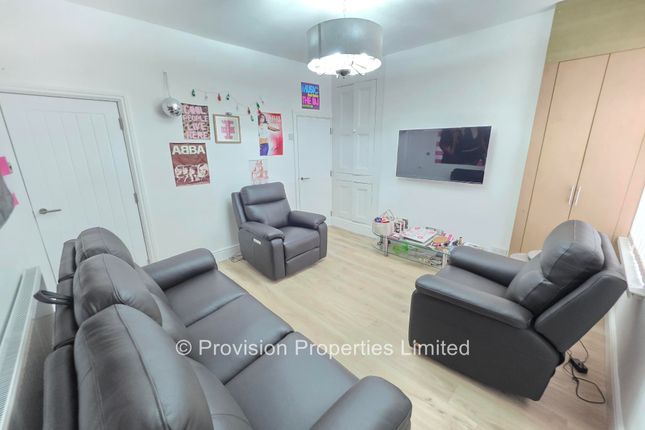Hessle View, Hyde Park photo 3