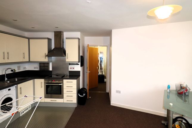 Flat for sale in Regal House, Ilford