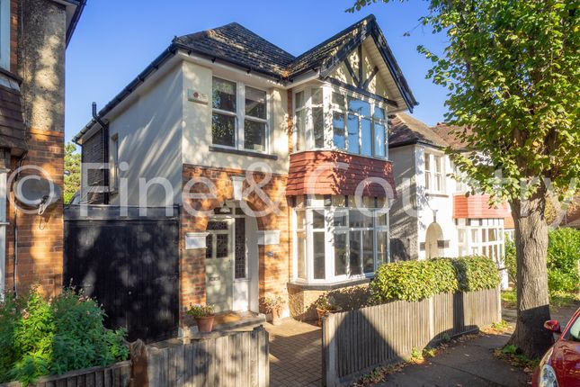 Thumbnail Detached house to rent in Carshalton Park Road, Carshalton Beeches, Surrey