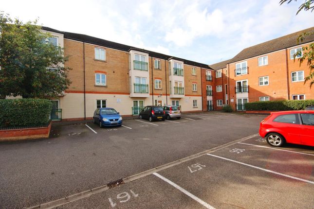 Flat for sale in Riverside Drive, Anchor Quay, Lincoln