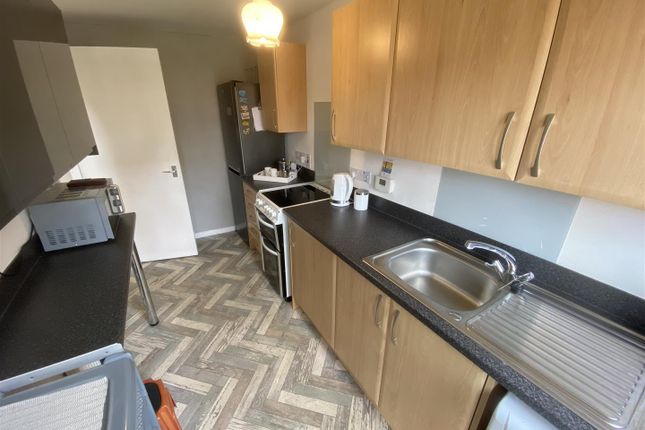 7, Drummond Court, Cupar photo 4