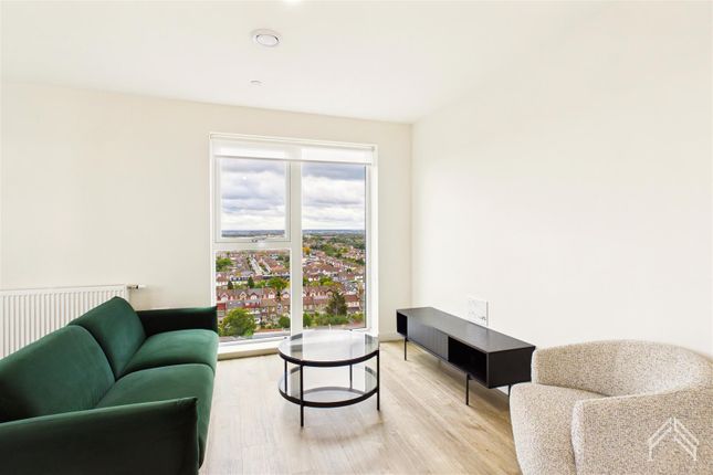 Damselfly Heights, 4 Teal Road, Ilford photo 3