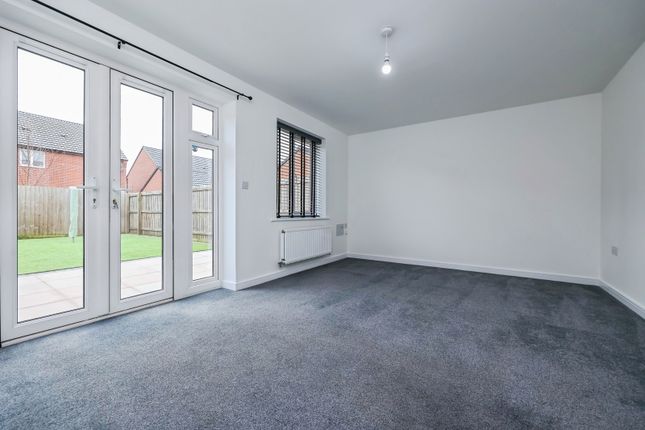 34, Chadburn Road, Nottingham photo 2