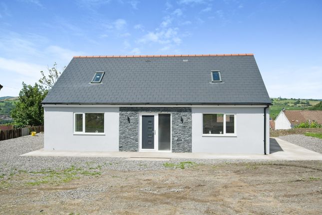 Bodwenarth Farm, PONTYPRIDD photo 2