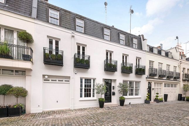 Thumbnail Terraced house for sale in Eaton Mews North, London