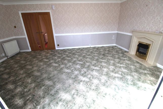 53, The Cedars, Newcastle Upon Tyne photo 5