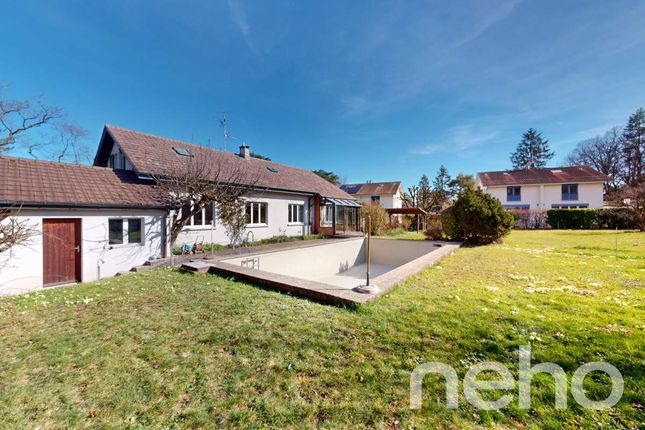 Thumbnail Villa for sale in Versoix, Canton De Genève, Switzerland