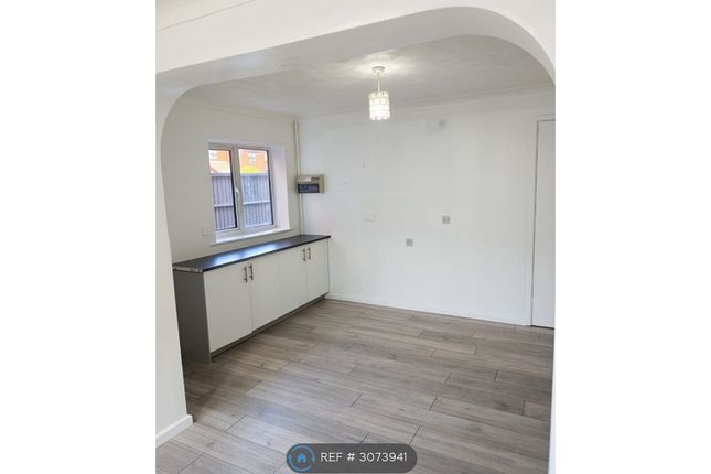 A Trevino Drive, Leicester photo 3