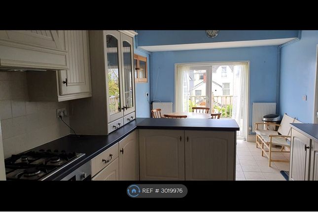 Oakland Road, Mumbles, Swansea photo 3