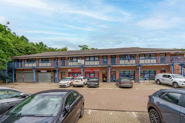 Thumbnail Office to let in Unit 23 Mountbatten Business Centre, Millbrook Road East, Southampton