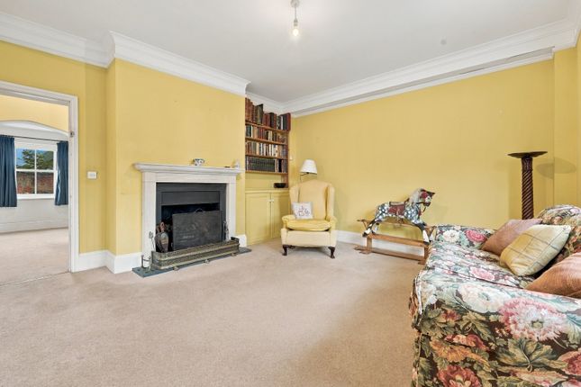 6 Thellusson Lodge,, Victoria Road, Suffolk photo 5