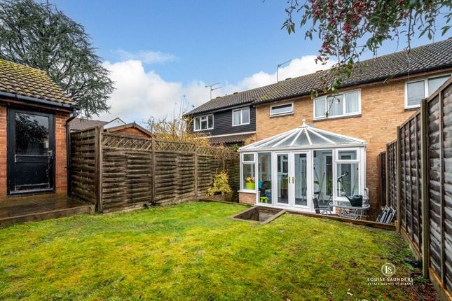 Terraced house for sale in Beverley Gardens, St.Albans