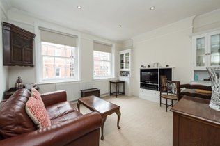 Thumbnail Flat to rent in Cranfield Court, Homer Street, London