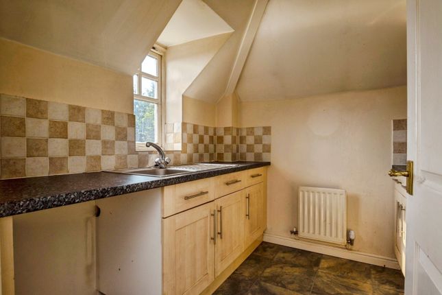 8, Villeneuve Mews, STOURPORT-ON-SEVERN photo 4