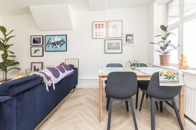7, Grimshaw Close, London photo 5