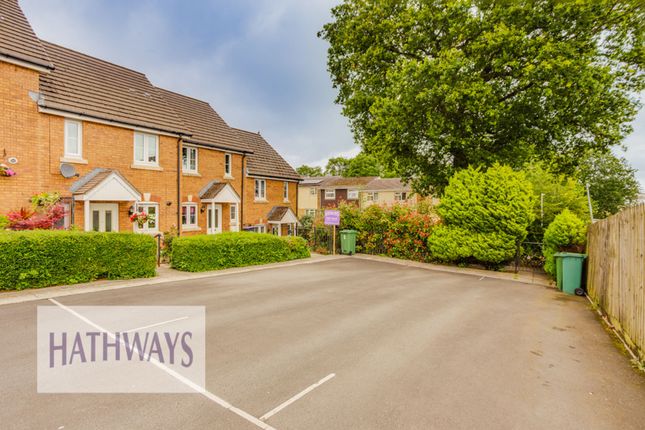 6 Thorncliffe Way, Cwmbran photo 4