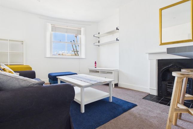 10, 54-56, Brunswick Place, Hove photo 2