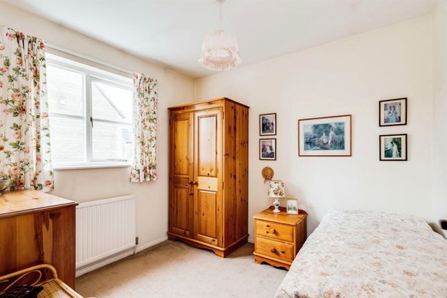Semi-detached house for sale in Lewin Close, Oxford