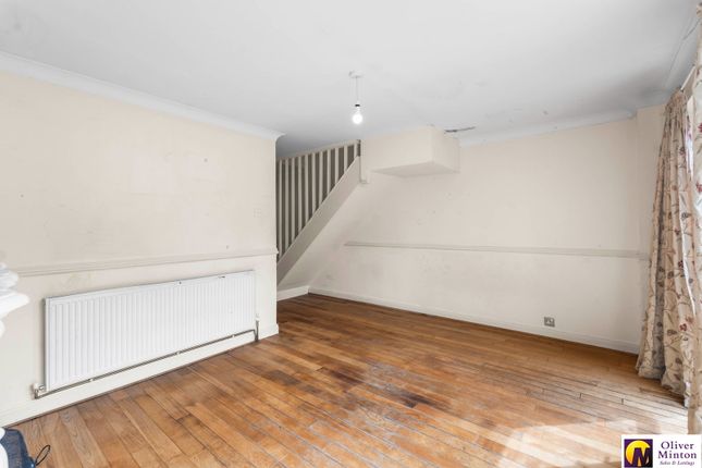 88, High Street, Stanstead Abbotts photo 5
