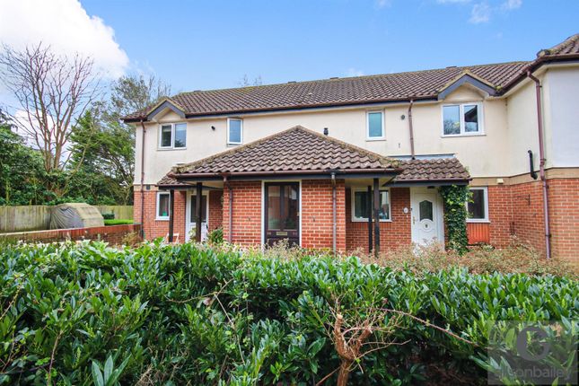 Thumbnail Flat for sale in Mulberry Court, Taverham, Norwich