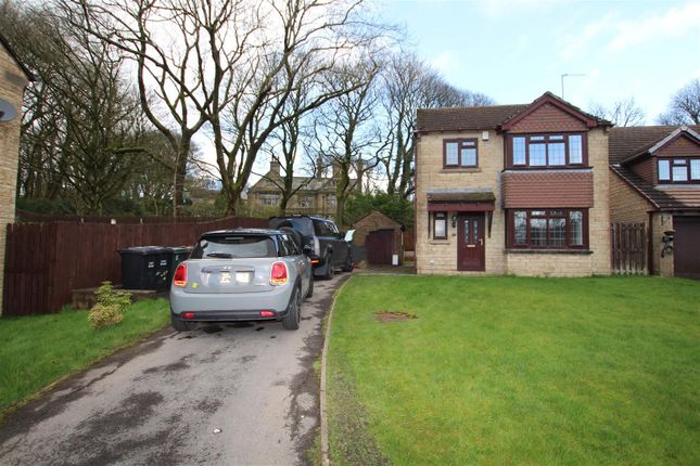 Thumbnail Detached house to rent in Adwalton Grove, Queensbury, Bradford