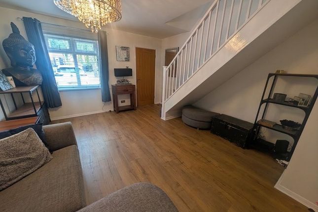 33, Penshurst Way, Nuneaton photo 3