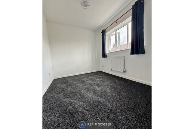 Flat, Countess Court Countess Road, Northampton photo 5