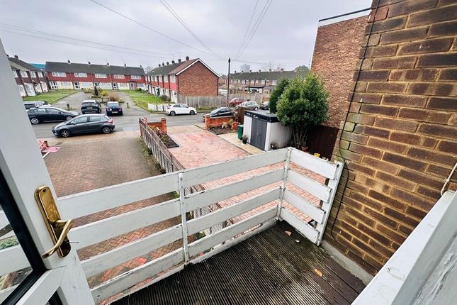 43, Windsor Road, Sunbury-on-thames photo 4