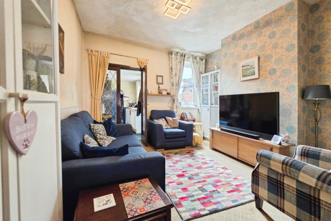 115, Dimsdale Parade West, Wolstanton photo 4