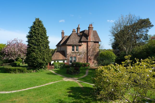 Beacon House, Udimore Road, Rye photo 2