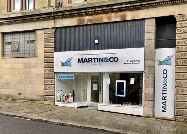 Retail premises to let in 7 St. Peter's Street, Huddersfield