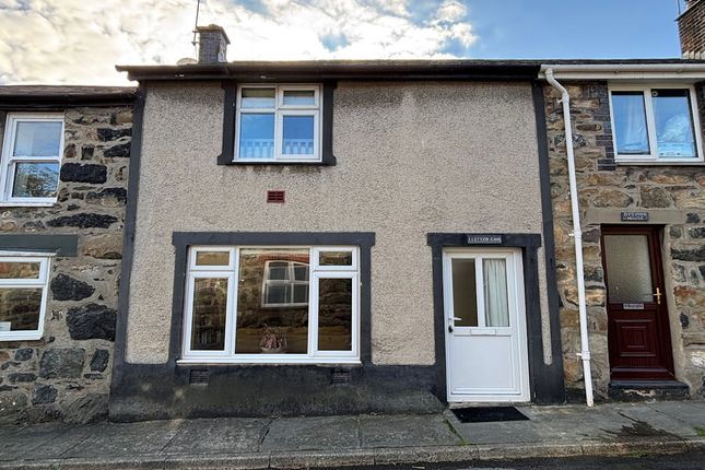 2-bed house on Llety'r Gan, Llanegryn, £135,000