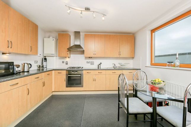 2-bed flat on Ambleside Close, Tottenham, £400,000