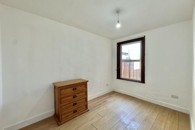 20, Cromwell Road, Hayes photo 3