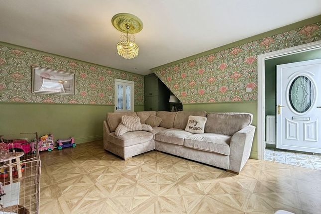 22, Mitchell Street, Ryton photo 3