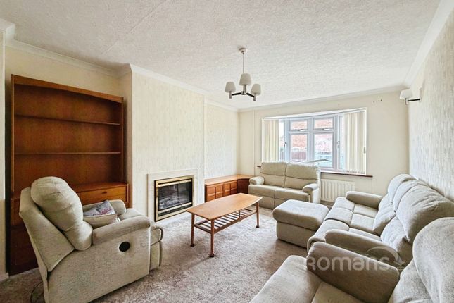 69, Hazel Road, Camberley photo 3