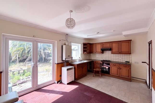 4, Alexandra Road, London photo 4